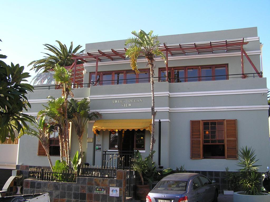 Sweet Ocean View Guesthouse Cape Town Exterior photo